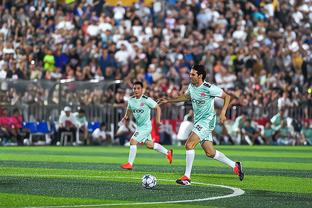 Ferran Torres Dữ liệu trận đấu: 1 bàn thắng 3 đường chuyền quan trọng, xếp hạng 8.0